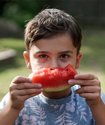 THE ULTIMATE GUIDE TO HEALTHY SNACKS FOR KIDS - OUR TOP 5 TIPS